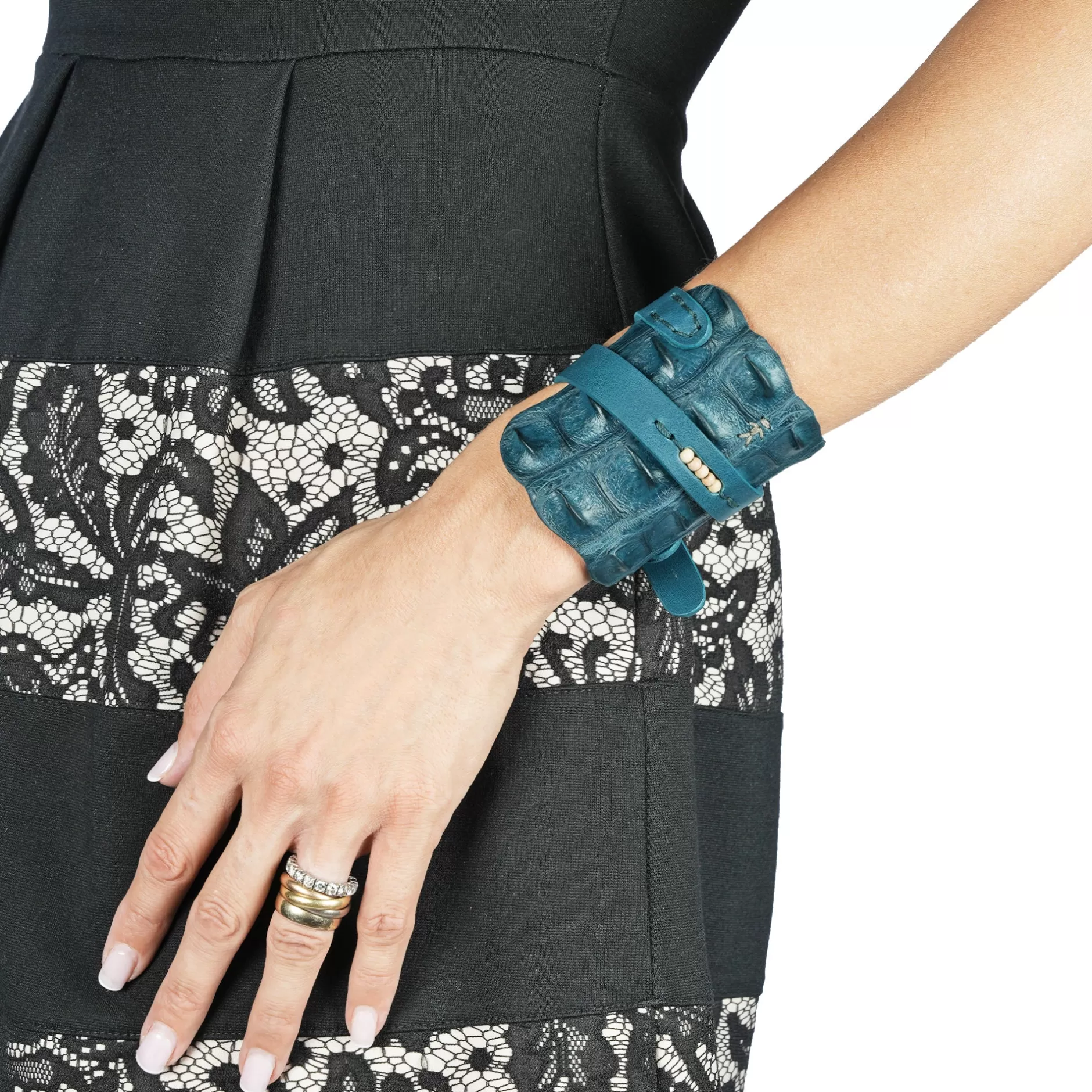 Cheap Bracelet Avatar Crocodile Teal Leather Jewelry
