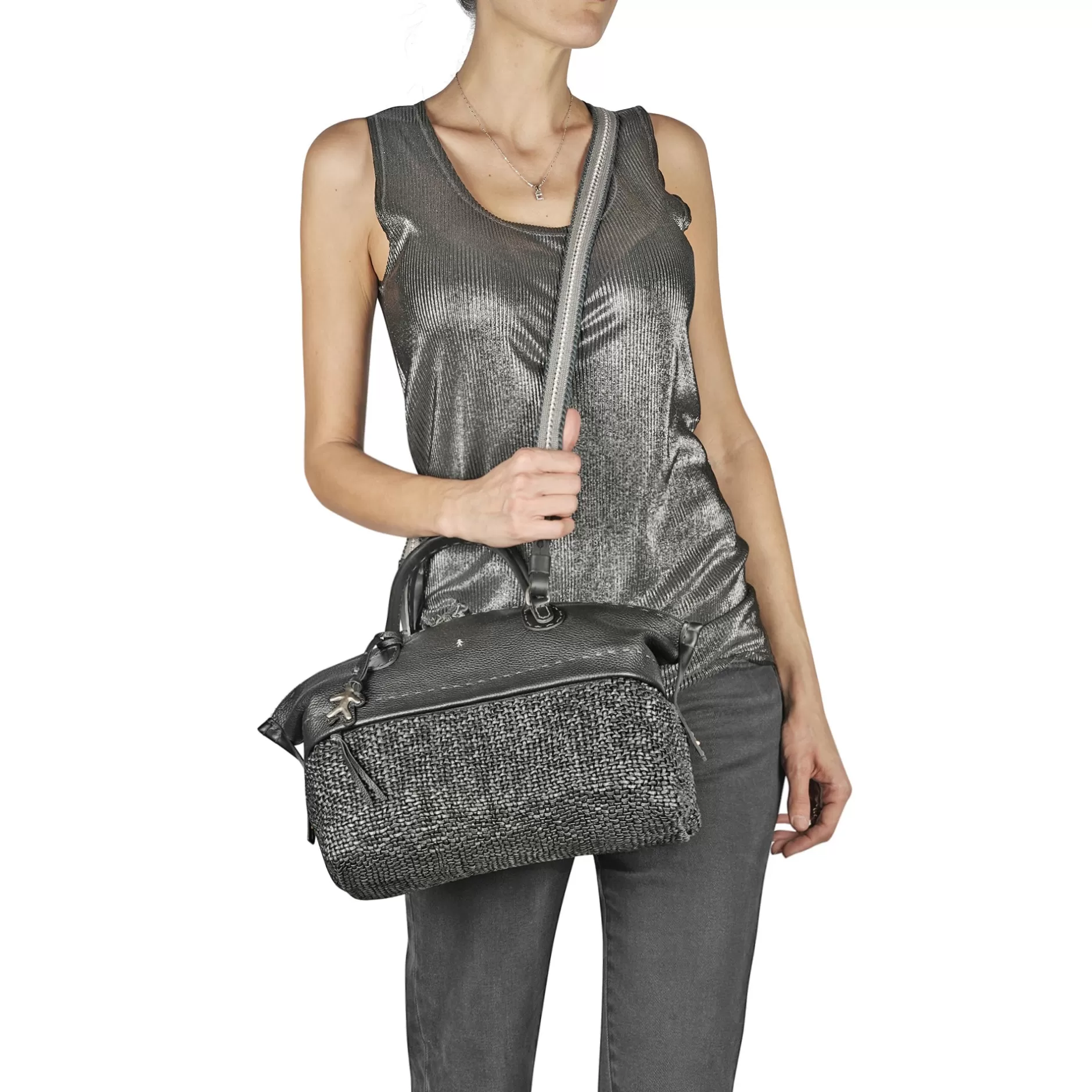 Discount New Virginia M Intreccio Madreperla Black Bags